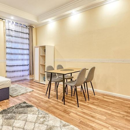 Lovely Airbnb Near Schoenbrunn Apartment Viena Exterior foto